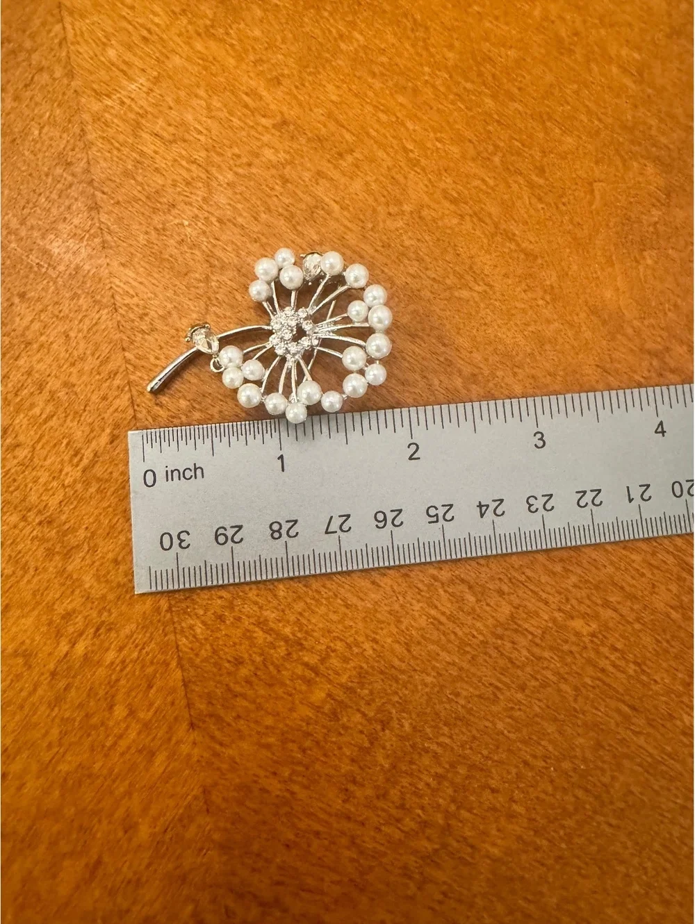 Silver Tone Dandelion Brooch with Faux Pearls and Rhinestones 525